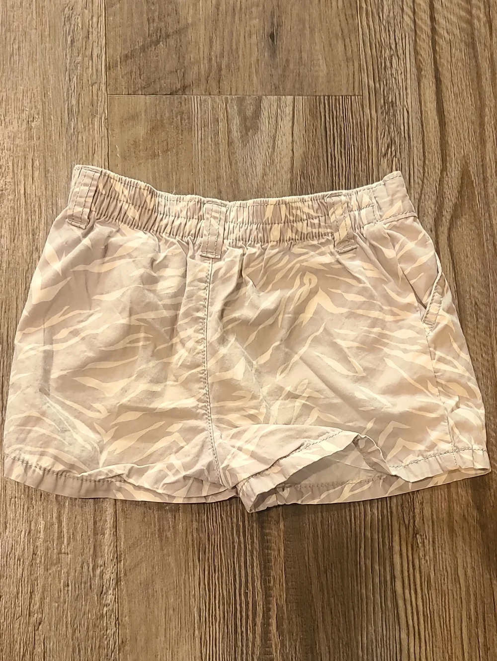 Old Navy/Carter Purse T-Shirt With Matching Shorts Size 4T/5T